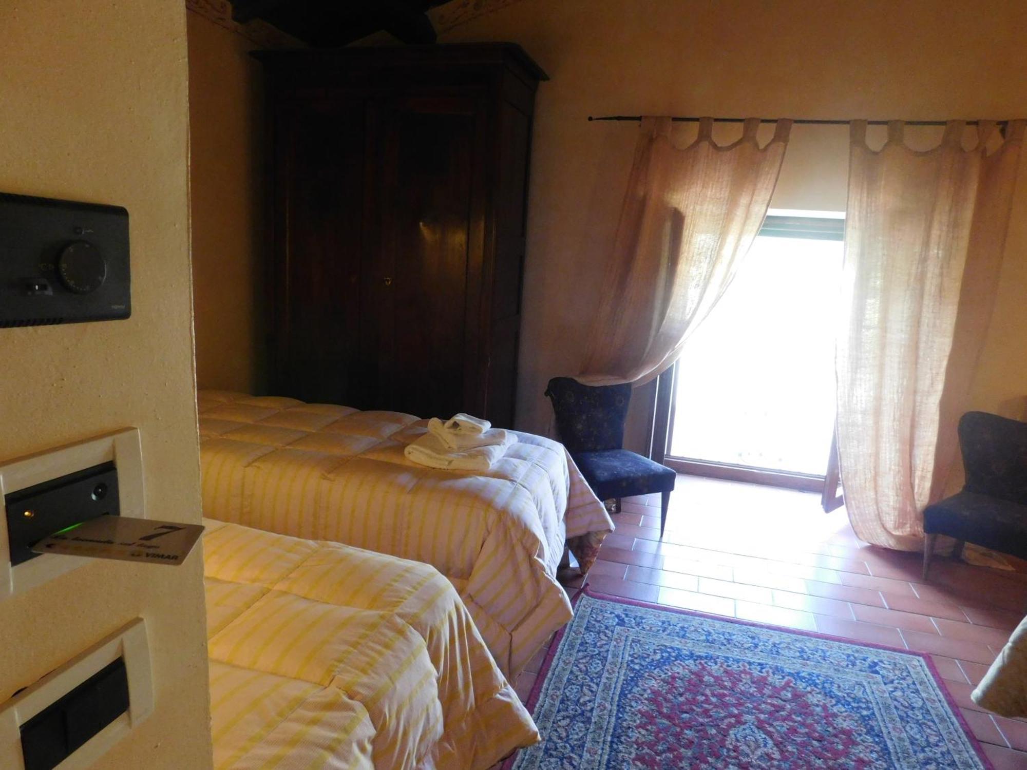 Locanda Sul Lago Santo Stefano Di Sessanio Zimmer foto