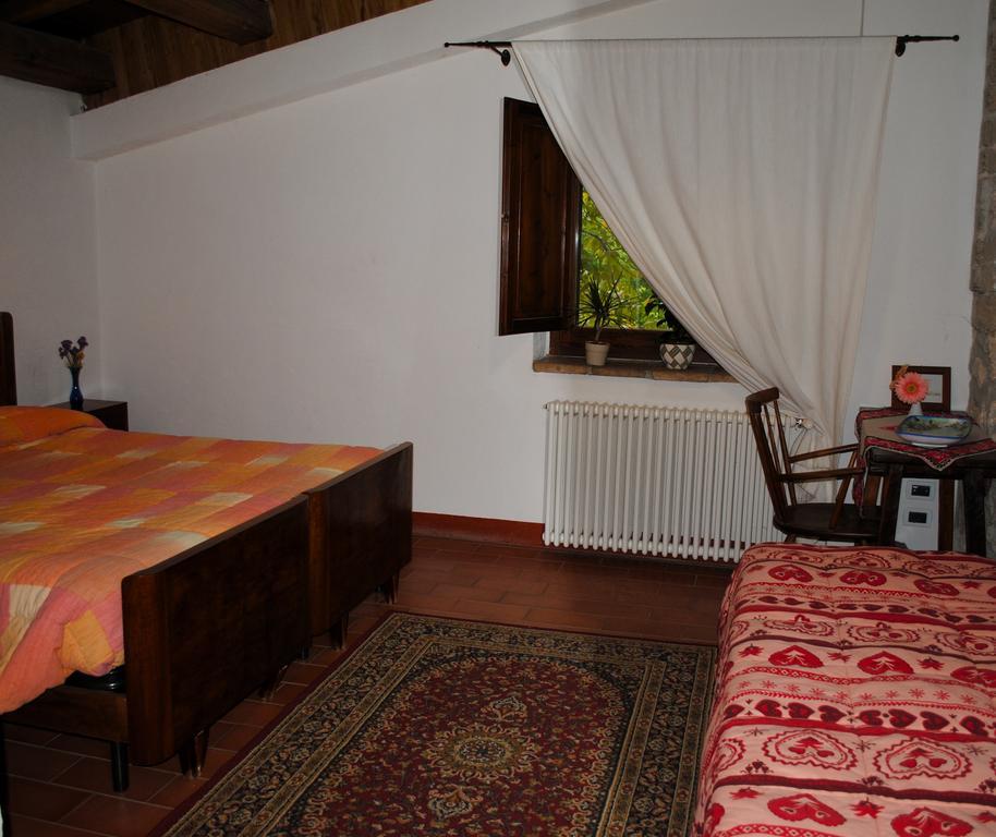 Locanda Sul Lago Santo Stefano Di Sessanio Zimmer foto
